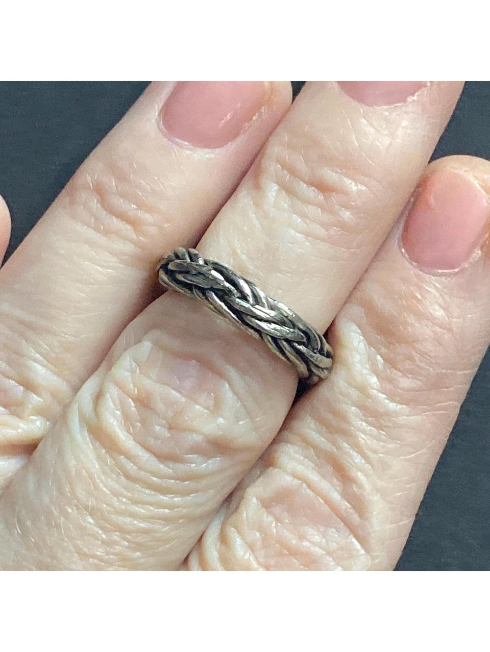 Vintage Silver Tone Braided Wire Design Size 5 Stacking Ring Band.